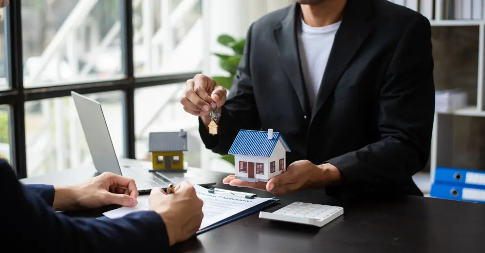 real estate brokers